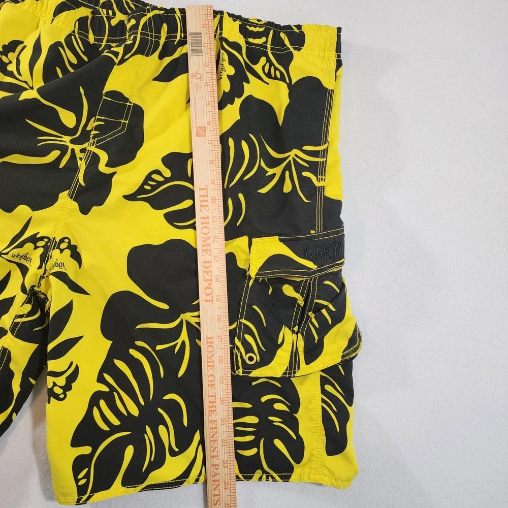 Quiksilver Mens XXL‎ Yellow Black Tropical Floral Cargo Board Shorts Swim Trunks